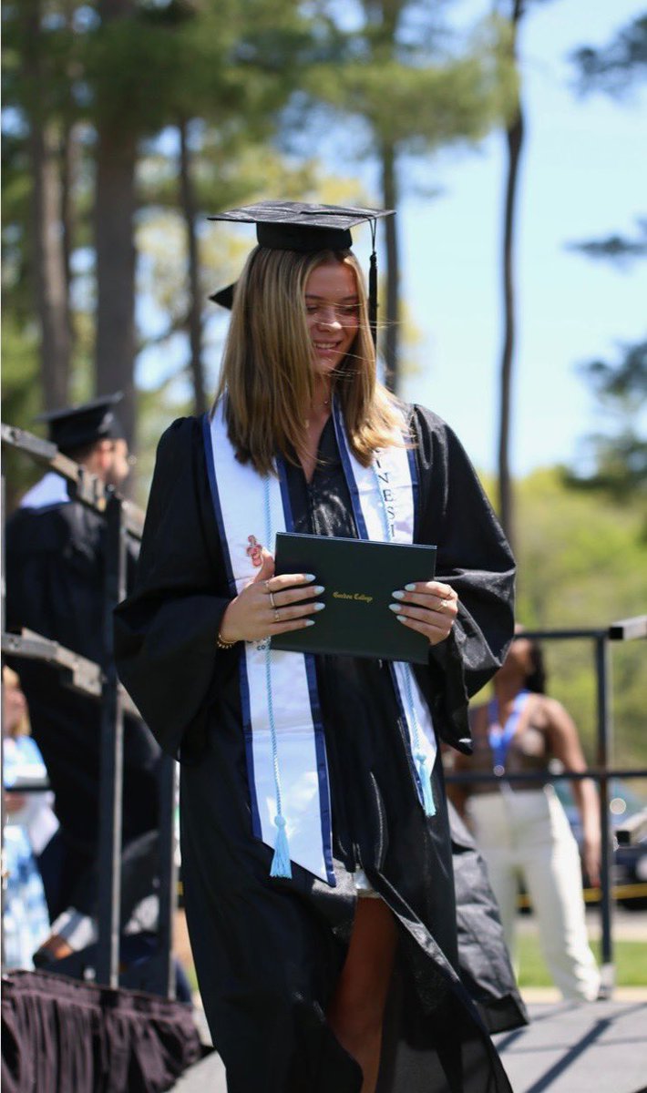jimboskill's tweet photo. Graduation Day https://t.co/Bu9klQJgrO
