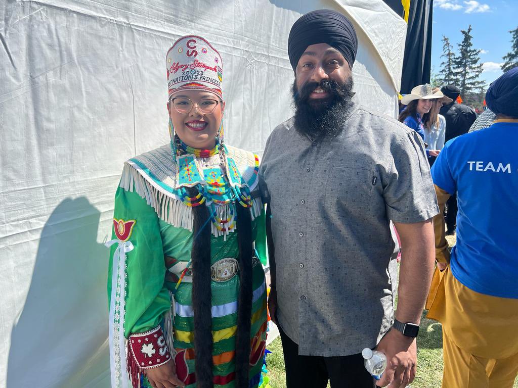 jasrajshallan's tweet image. Congratulations to @DashmeshC and all organizers for a very successful Nagar Keertan with more than 100,000 people in attendance.