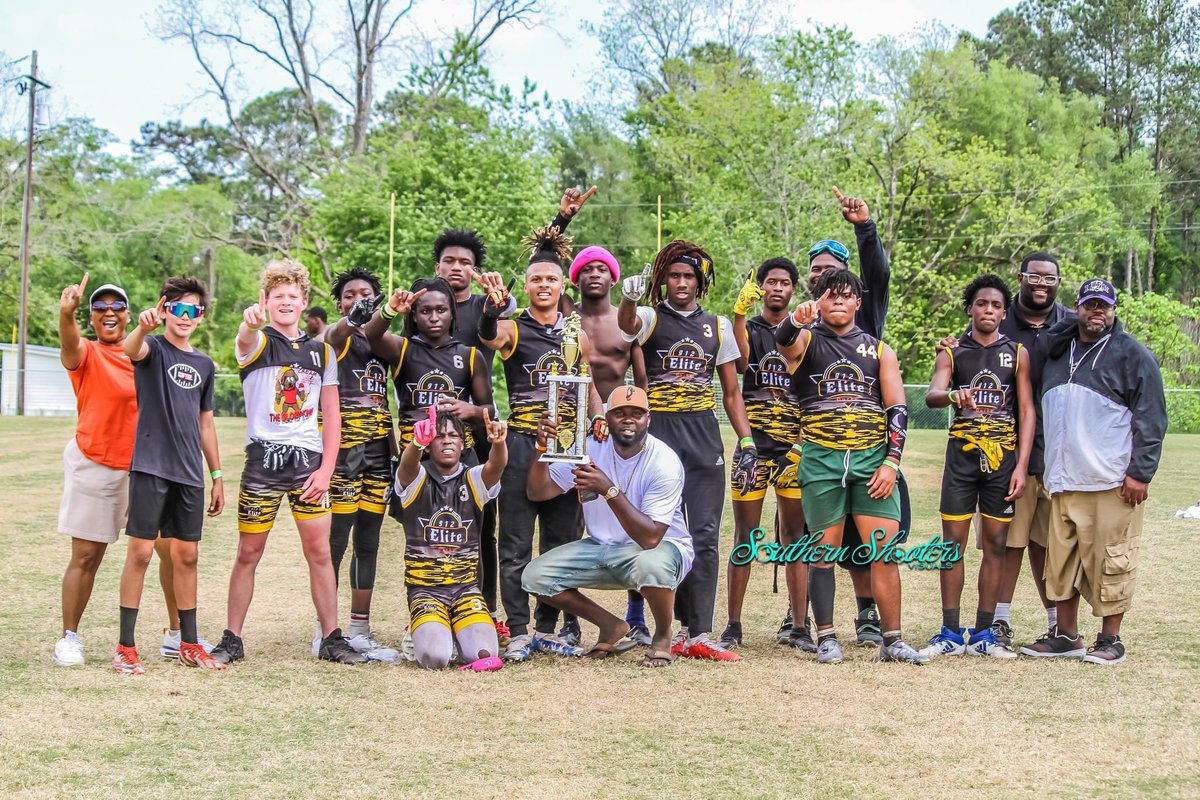 cutlerhawk's tweet photo. 7v7 #Athletic #football  @NationalPID https://t.co/nsH52K4xs0