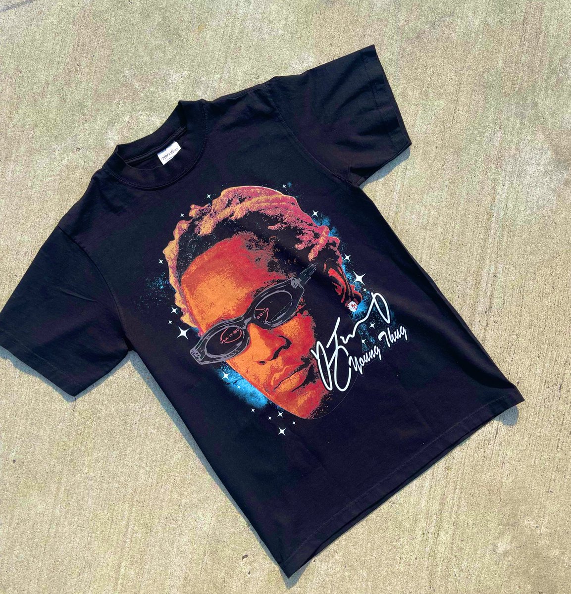 Ayee__Sidd's tweet photo. get yours here🔥:

https://t.co/vycEMY25AN https://t.co/MjzJyRwkYk