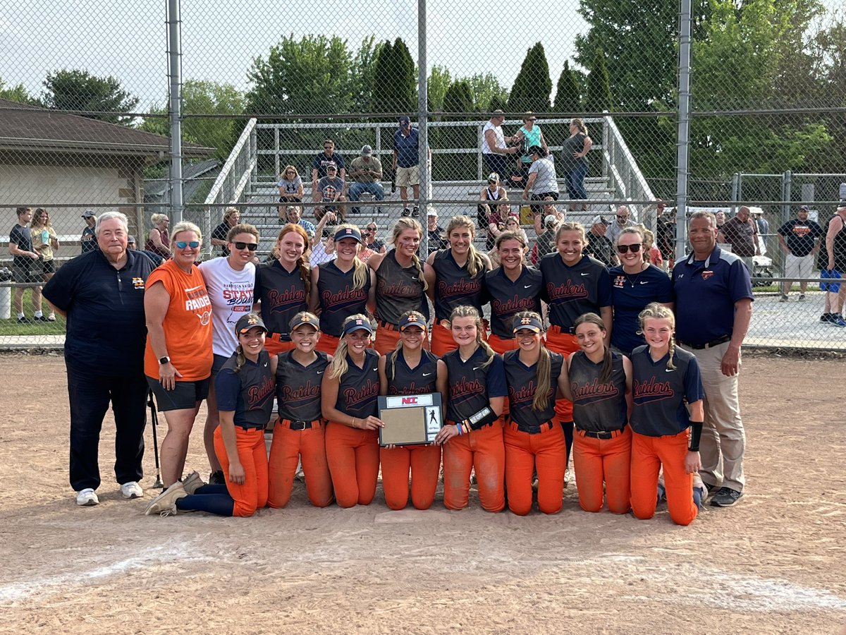HHSRaidersSB's tweet photo. 2023 NCC Tournament Champs! https://t.co/kQTrRPA7Kw