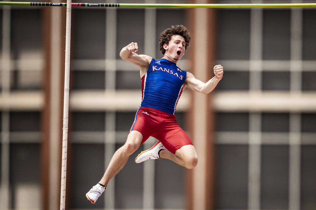 kansastfxc's tweet photo. And your 4th place men’s decathlete at the 2023 Big 12 Outdoor Championships, Tayton Klein 🤩

The freshman sent quite the message in his first collegiate decathlon ever, tallying 7620 total points 🔥 https://t.co/jVflFhc1zO