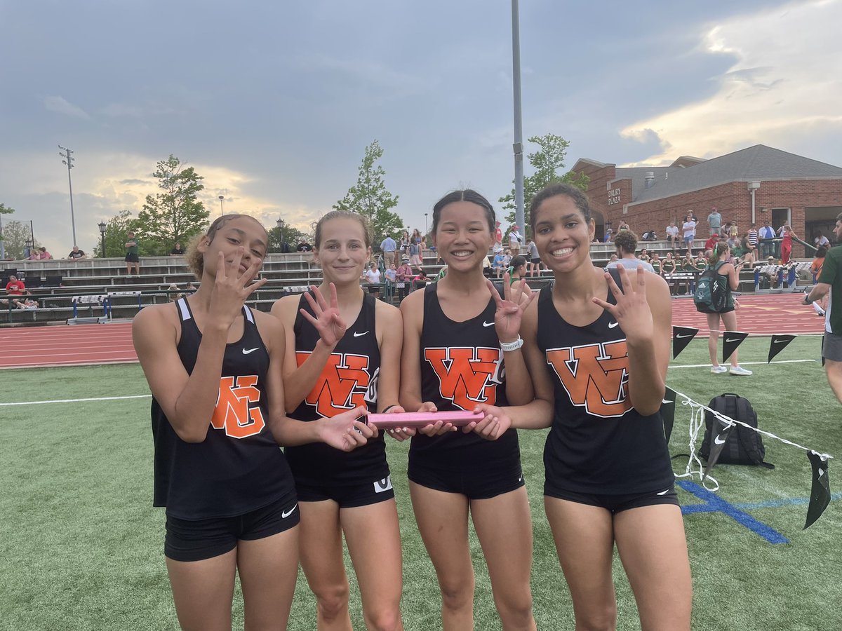 Congrats to the 4x4 for finishing 4th and qualifying for sectionals!
