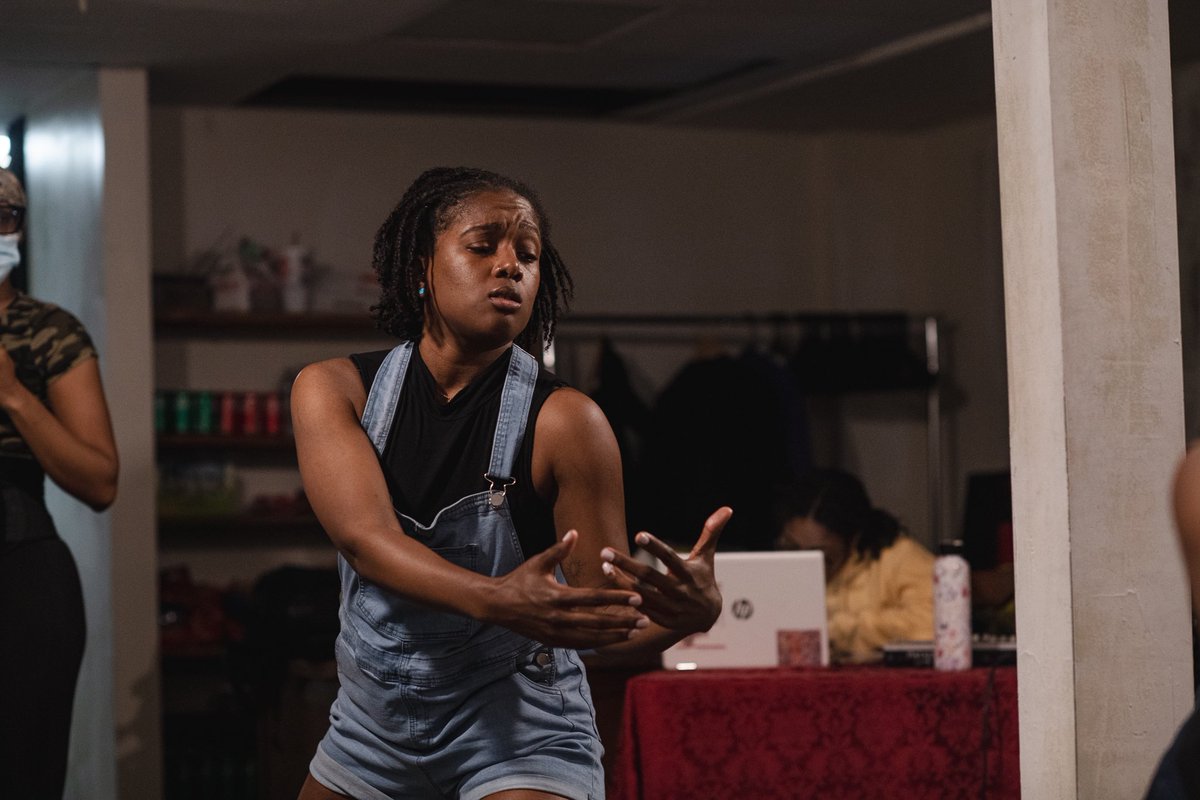 khaliqvisuals's tweet photo. Panther Women: An Army for the Liberation. @PerceptionsThea. Located at The Davis—1825 E 79th St, Chicago, IL.

Running through May 27th https://t.co/moW0Q00AuH