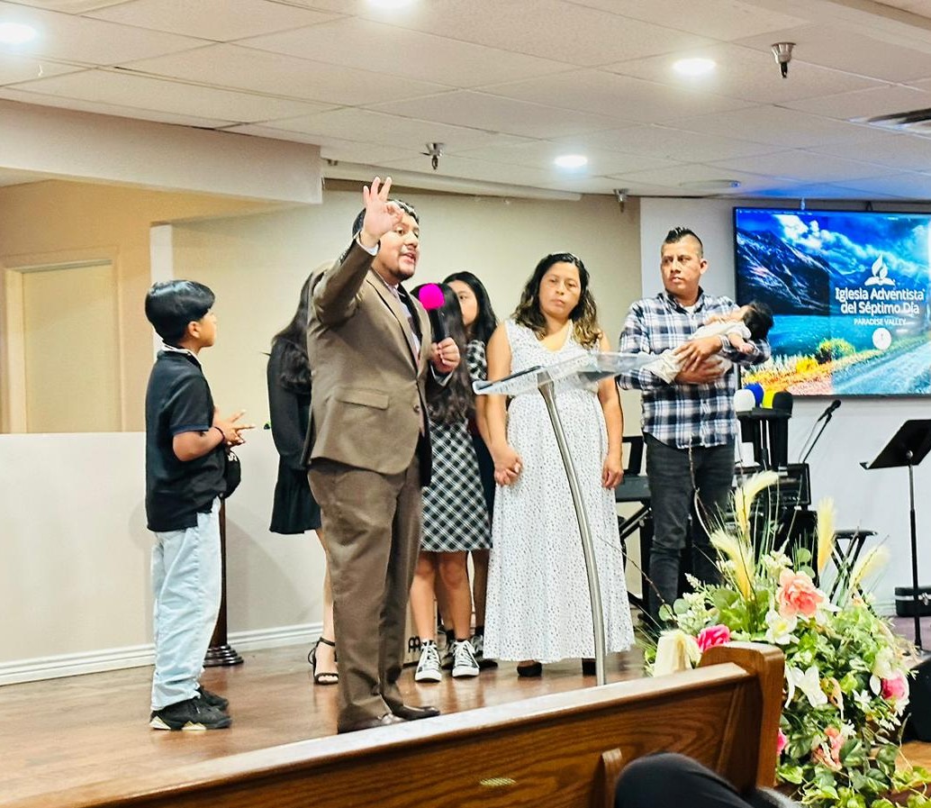 bellyjeff's tweet photo. De esos sábado llenos de poder!!!! #cumpliendolamisión #azconference #distritonortephoenix #conpoder 🙌🙏 https://t.co/Qh24vumMmB