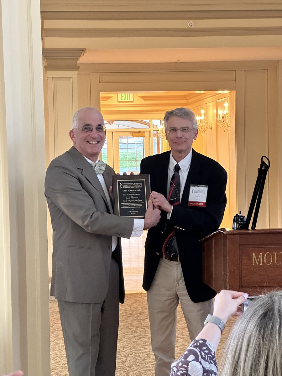 docramas's tweet image. NHAFP celebrates Dr. Gary Sobelson, Family Physician of the Year!!