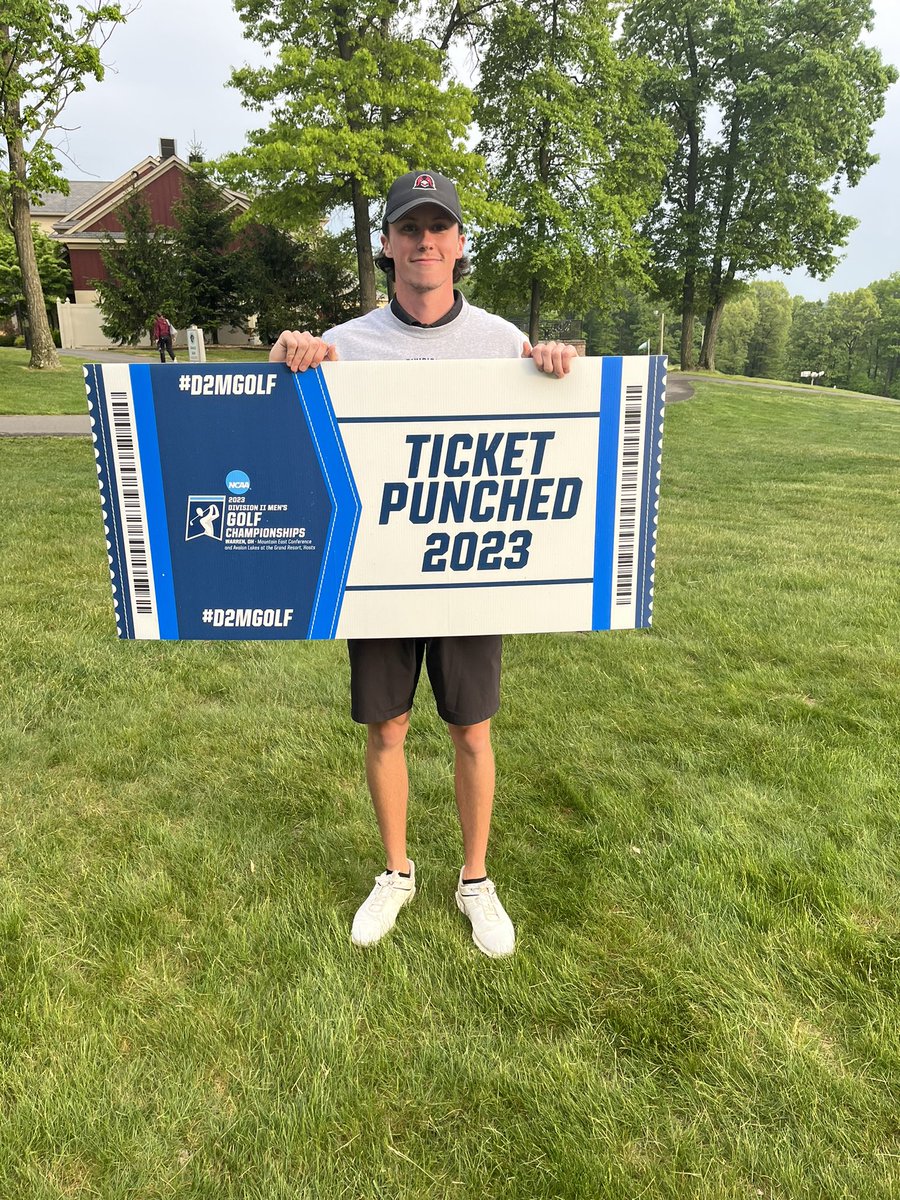 Buccigross's tweet photo. #GoodGenetics https://t.co/f4OO1Jz3ap