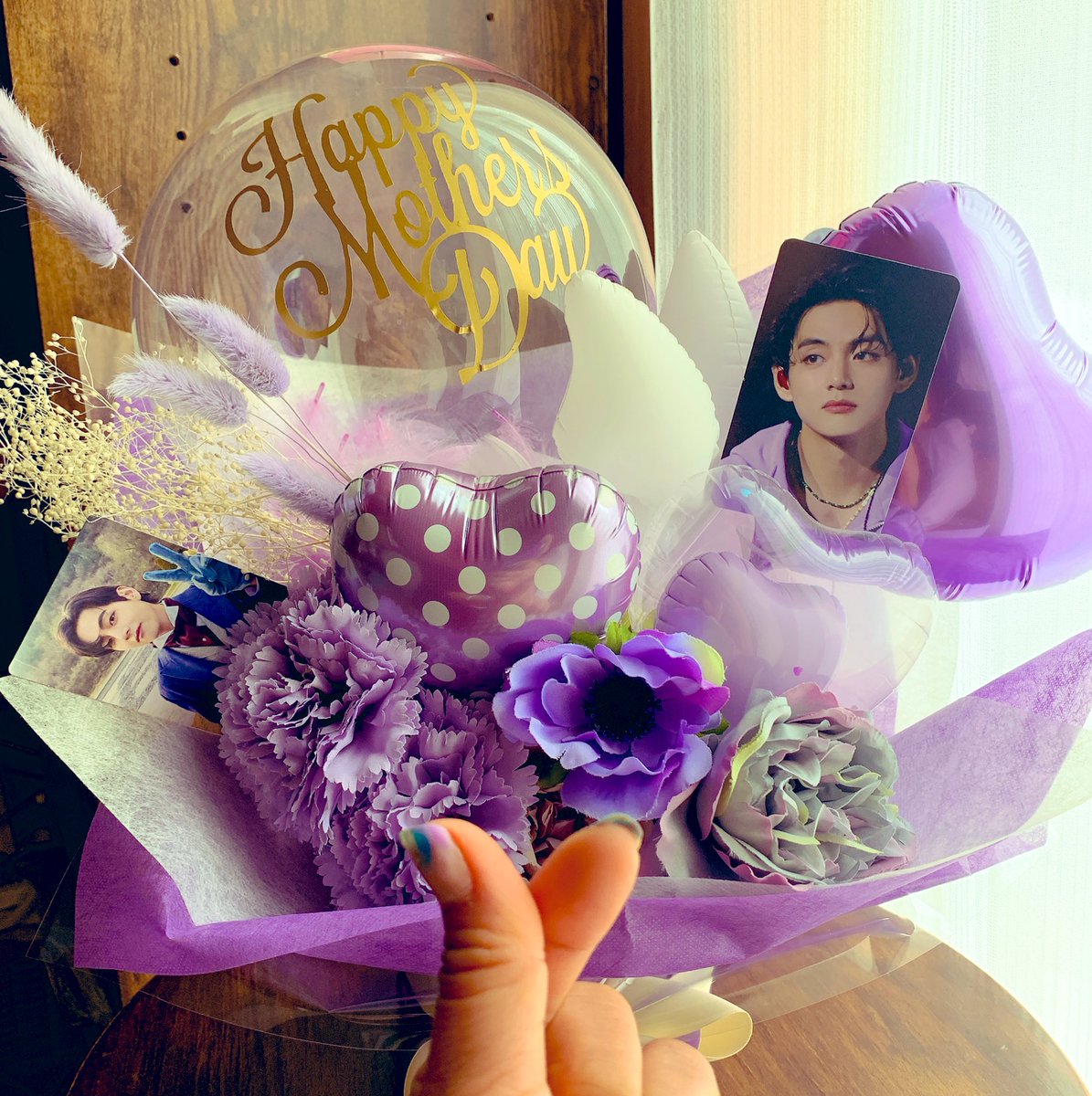 taektaeklover's tweet photo. Happy Motherโs Day (แดอหฌแดอ)โค๏ธ
withใใใกใใ
่ฒๅ
ใซไปไบใซใใใณใๆใฆใฆใใใ ใใๆจใใฎไธไบบใไบไบบใใฆใโฆใญโฆ๐ฅฐ๐
้ ๅผตใMAMARMY(ใใใผใใผ)้๐
ไปๆฅใฏใใฃใใใงใใพใใใใซ๐ซถ
#ๆฏใฎๆฅ
#ๆจใๆดป
#่ฑใใใใ
#ใใใกใใใใใ็ใ
#WeLoveYouKimTaehyung
#MAMARMY https://t.co/9N7TuOcuex
