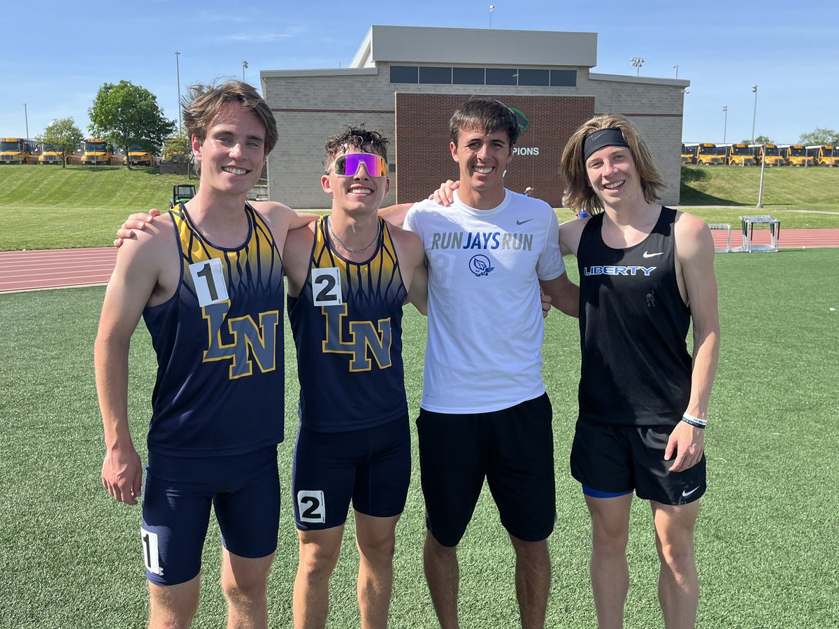 It’s a Liberty 🧹 in the District 8 800! <a href="/LNEagleTF/">LNHS Track & Field</a> goes 1-2 followed by <a href="/LIBERTYTF/">LIBERTYT&F</a>  in 3-4! Congrats boys! 
It took a 1:56 to get 4th today! 👀
@MoMileSplit