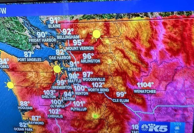thorpe_schuyler's tweet photo. Not to leave Seattle out the #ConfusingWeatherForecasts here in the Pacific Northwest...?

But Wenatchee was blowtorched out of existence: https://t.co/13MYi1pt0f