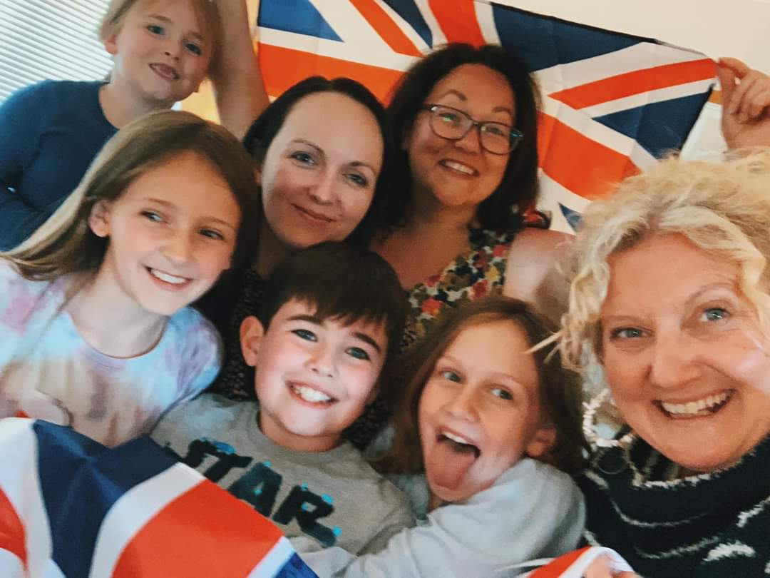 AmysWritingLife's tweet photo. @bbceurovision @Eurovision Eurovision party in The Lake District 😃❤️🇬🇧
#Eurovision2023 #Eurovision @zoeleawriter @eyeoncumbria https://t.co/RxILe5aakF