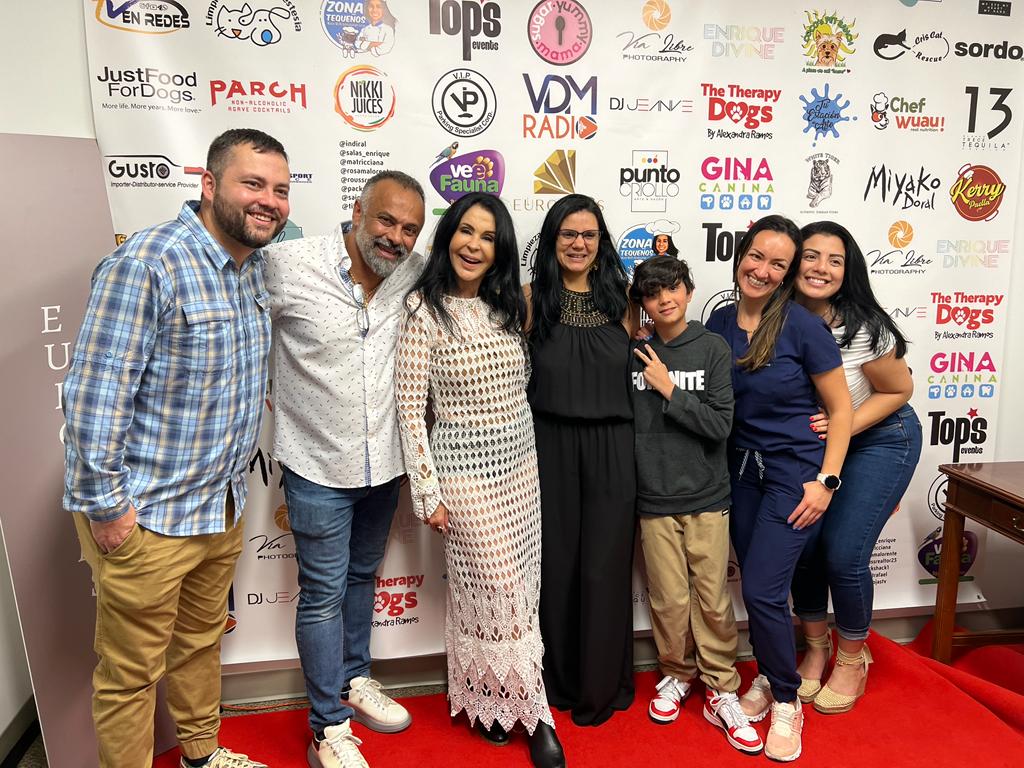 MariaConchita_A's tweet photo. Video in English, talking about my foundation #VeeFauna event I had last Saturday. Thank you all!
You can still help us through PayPal/zelle at veefauna@gmail.com. blessings! And Oct 27th, again in Miami #MasqueradeCasinoNight2023 is coming! Will keep you posted. https://t.co/QAkcDppYqb