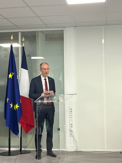 RICHEZfrancois1's tweet photo. Fier et heureux de la confiance renouvelée pour un mandat de 3 ans à la présidence de la @ProtecCivilefr. Avec le comité directeur et les 32 000 bénévoles, nous continuerons à porter haut nos valeurs de partage et d'entraide. La @ProtecCivilefr sera au rdv des défis de demain. https://t.co/AARkWm5flt