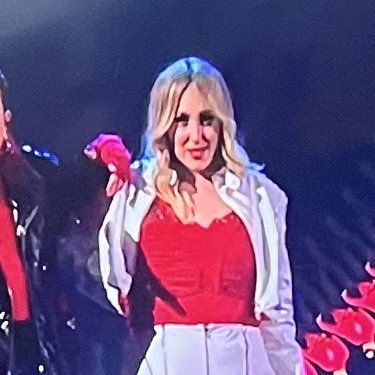 alexsinos's tweet photo. Rotrece en #Eurovision https://t.co/ZI6iEPMy4R