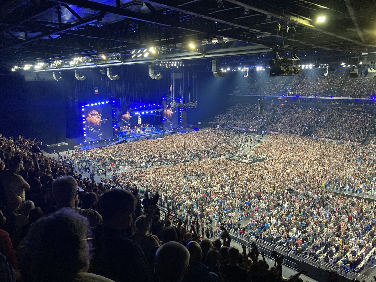 #Springsteen on fire, Paris ! 🔥🔥🔥