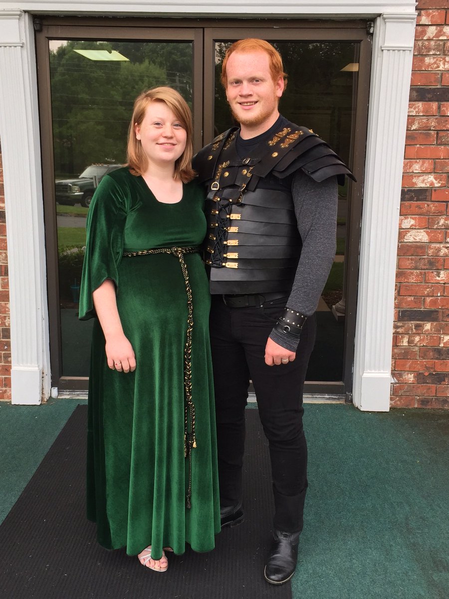 TheMiddleborne's tweet photo. 8 years ago, on a Sunday morning, my wife was one day from delivering our baby girl and felt miserable. Her only comfortable clothing was her Renaissance dress. She was self-conscious wearing it to church, so I wore my armou too https://t.co/YFygWRY1ga