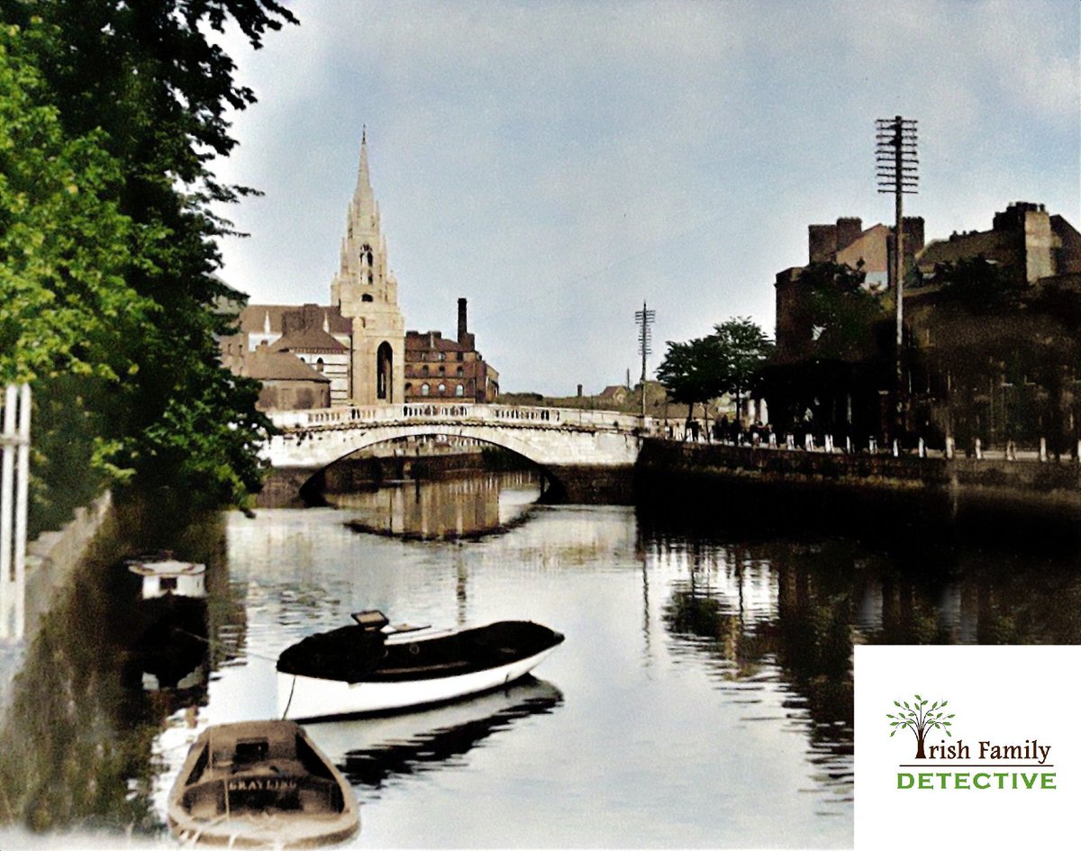 Looking towards Parliament Bridge #Cork c1940 #LoveCork #PureCork #CorkLike 
B&W📸Capuchin Archives