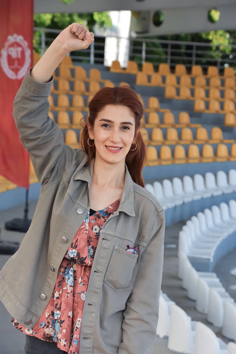silanekinciii's tweet photo. Sevgili dostlarımız bu süreçte sahada ve arka planda bizleri destekleyen bizlere yoldaşlık eden herkese en içten dileklerimle çok teşekkür ediyorum ve sevgilerimi iletiyorum.İyi ki varsınız! Bu daha başlangıç mücadeleye devam! #tipsensin #tipbenim #tipMersin https://t.co/FWHehyqjvu