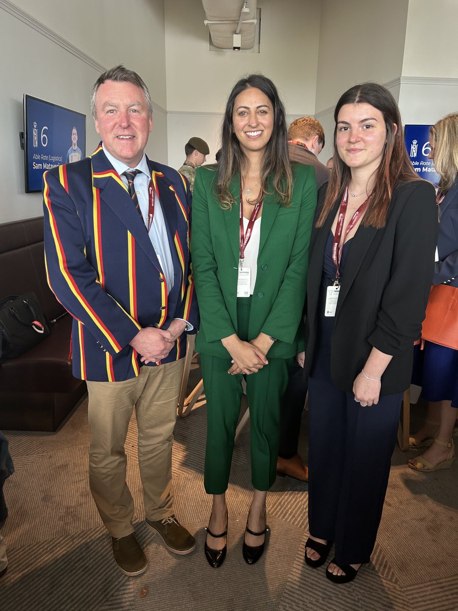 Crafty_General's tweet photo. Brilliant day with #TeamForces and the incredibly inspirational @PreetChandi10. Delighted that @IzSTFC got to not only hear Preet’s story but meet such an amazing role model and leader. Inspired (again) to be more and do more. 👏👏👏 https://t.co/ssztwZEe7K