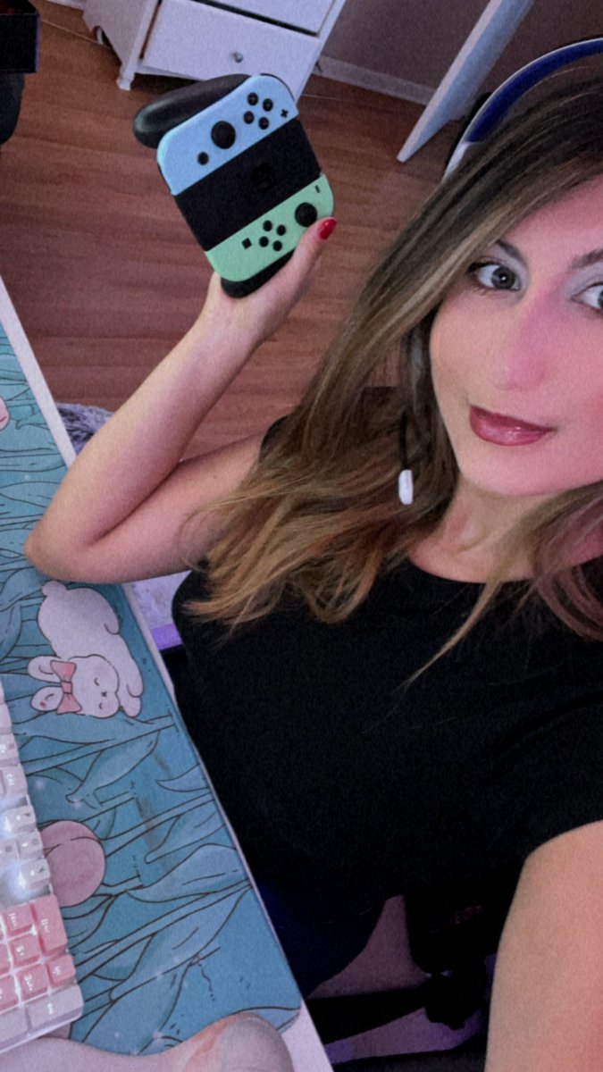 Playing #TearsOfTheKingdom and charity streaming for #StJude

❤️❤️❤️

🎥 Twitch.tv/misagirl27