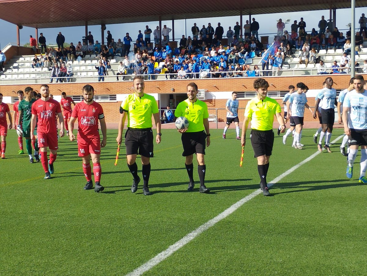 CDSonseca's tweet photo. 𝗟𝗔𝗦 𝗜𝗠𝗔𝗚𝗘𝗡𝗘𝗦 𝗗𝗘𝗟 
@Academia_Alb
 🆚 
@CDSonseca

📸🔴 

#CDSonseca  #AupaSonseca #PorVolver https://t.co/mXp4IaFEKg