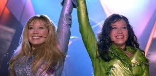 vindimarina's tweet photo. Polonia llevándome a los early 2000 #Eurovision https://t.co/3mpVI5o3qy