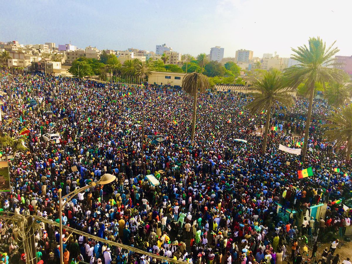 SowSagna's tweet photo. Au Sénégal, grâce à la plateforme des forces vives de la nation F24, il y aura un avant et un après 12 mai 2023!
Bravo à tous !
#forcesvivesdelanation #dialoguef24 #DialogueCitoyen #guassi #f24 #paroleaupeuple #kebetu @AfrikajomCenter #democracy #Constitution merci @aliounetine16 https://t.co/we0LhxjekZ