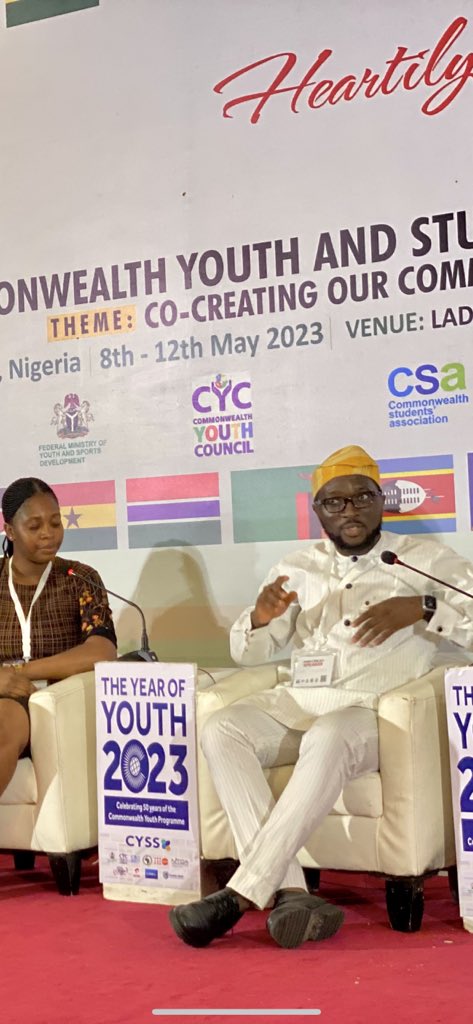 EmmaOlu11's tweet photo. Incredible week engaging with youth from 21 Commonwealth countries in Africa! 🌍 Led special remark on gov't collaboration &amp; investment in our youth. Thanks to Hon. Minister @SundayDareSD for the invite!
Let's create a brighter future! 🙌 #YouthEngagement #NigeriaWeWant https://t.co/jnhM3nBGBx