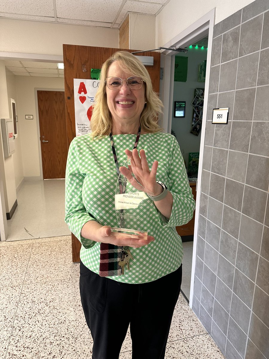 Denovias In The Morning tweet media