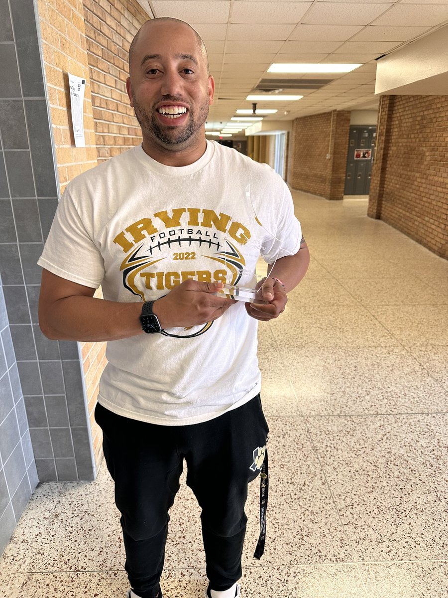 Denovias In The Morning tweet media