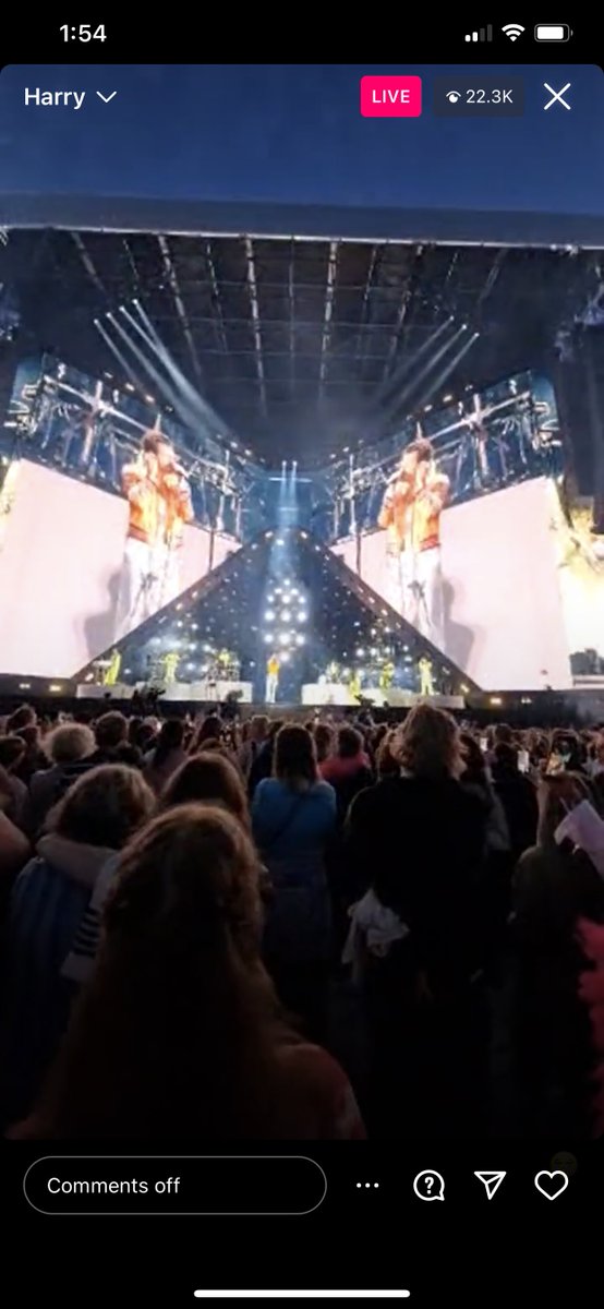 Omg Sign of the Times is IN COLOR for the first time in forever WHAT IS HAPPENING