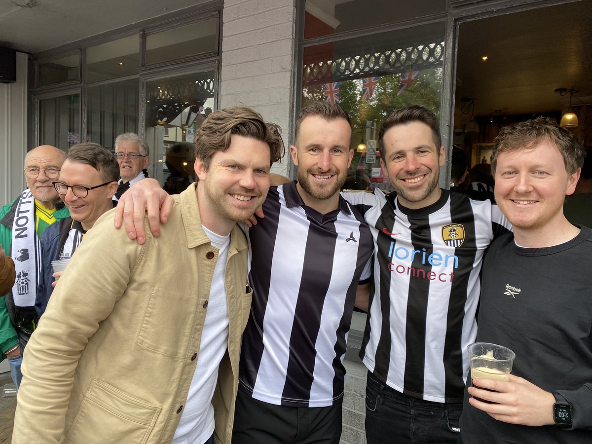 jbelly31's tweet photo. What a day! Back in the football league ๐ค๐ค #UPIES https://t.co/AOKJPz1Pr0