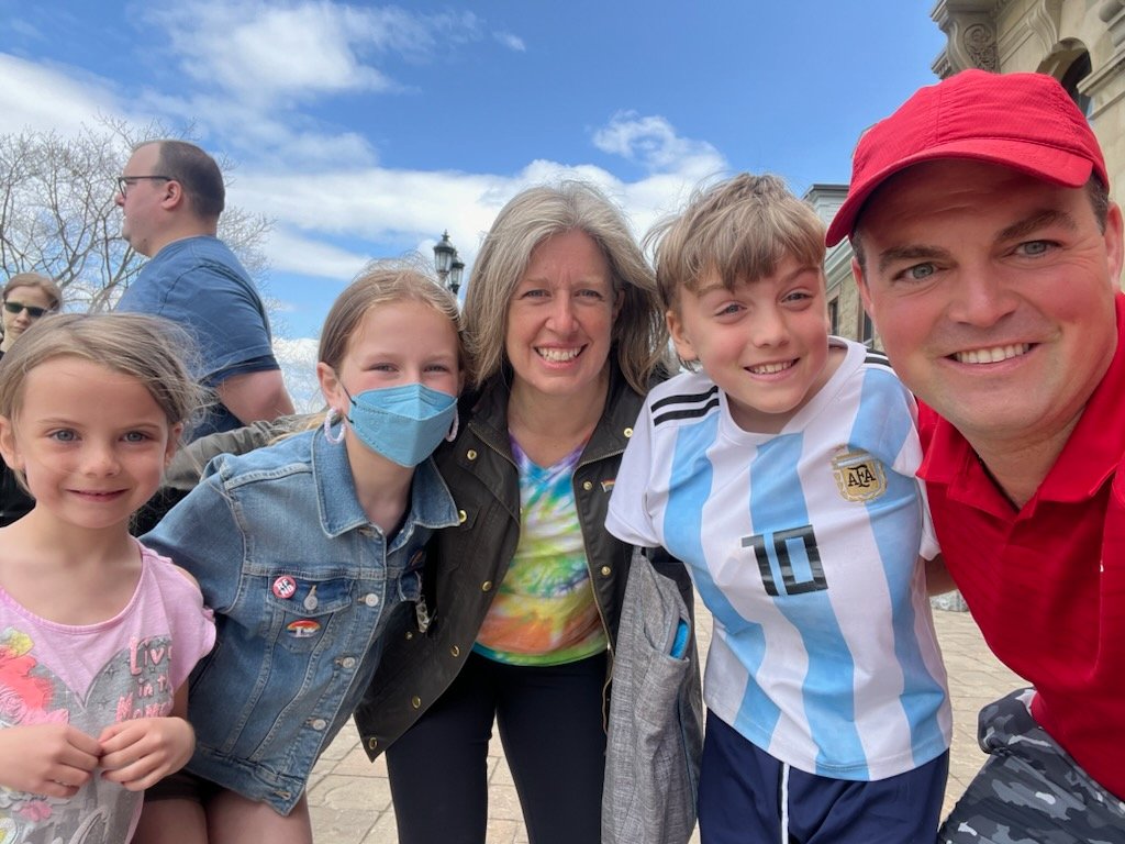 susanholt's tweet image. . @RobMcKeeMLA &amp;amp; I were proud to attend Rally in support of #Policy713 &amp;amp; stand in allyship w/ Pride in Education team, @Gailey99 , teachers, students &amp;amp; everyone impacted by this wrong-headed review. Great to see @DavidHickeySJ @MaghnusRyan Olivia D &amp;amp; my constituent Serge P too!