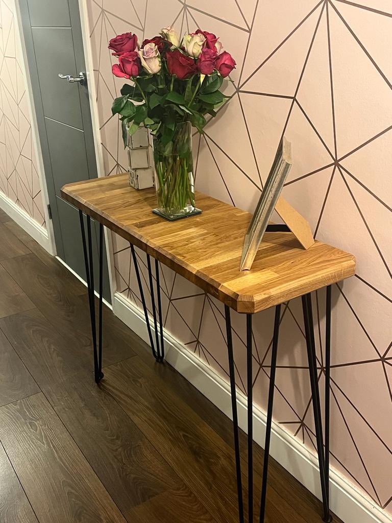 luggster1972's tweet photo. My wife Jules is starting a new venture making bespoke sized hardwood furniture of all shapes and sizes more to come over the next few days.  #luggys_bespoke_gates #homedecor #hairpincompany #thehairpinlegco #decor #mrshinch #bespokefurniture #homesweethome #homedecoration https://t.co/tpbFatKkYm