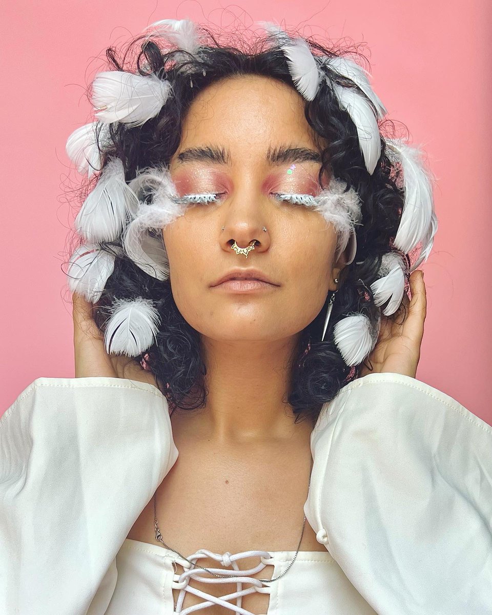Mdc_F7's tweet photo. Cherub on my insta Mdc_f7

#selfiegameonpoint #selﬁeoftheday #selfiemoment #selfiepics #selfportraits #portraitshots #portraitclub #portraitphoto #portraitshoot #portraitsociety #portraitartist  #outfitlook #happy #style #positivevibes  #happiness  #love #fashion #art #beauty https://t.co/phKb6lhYFS