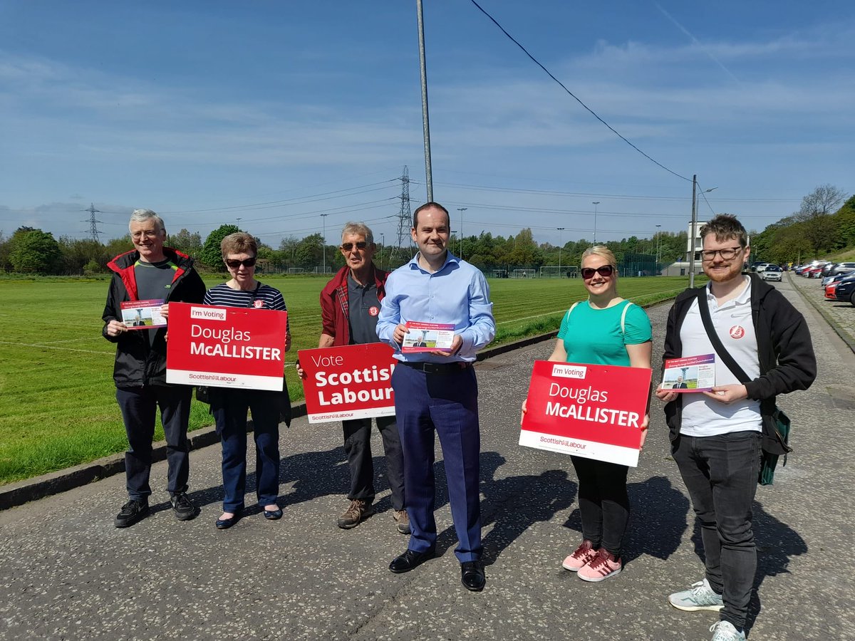 Labour_Douglas's tweet photo. Great reception round the doors of Mountblow today ⁦with ⁦@carerclare⁩. Locals telling us they are desperate for change and fed up with both the SNP and the Tories. The change that only a Labour government can deliver. Change is coming to West Dunbartonshire- A Labour MP https://t.co/mQt8UTx3A0