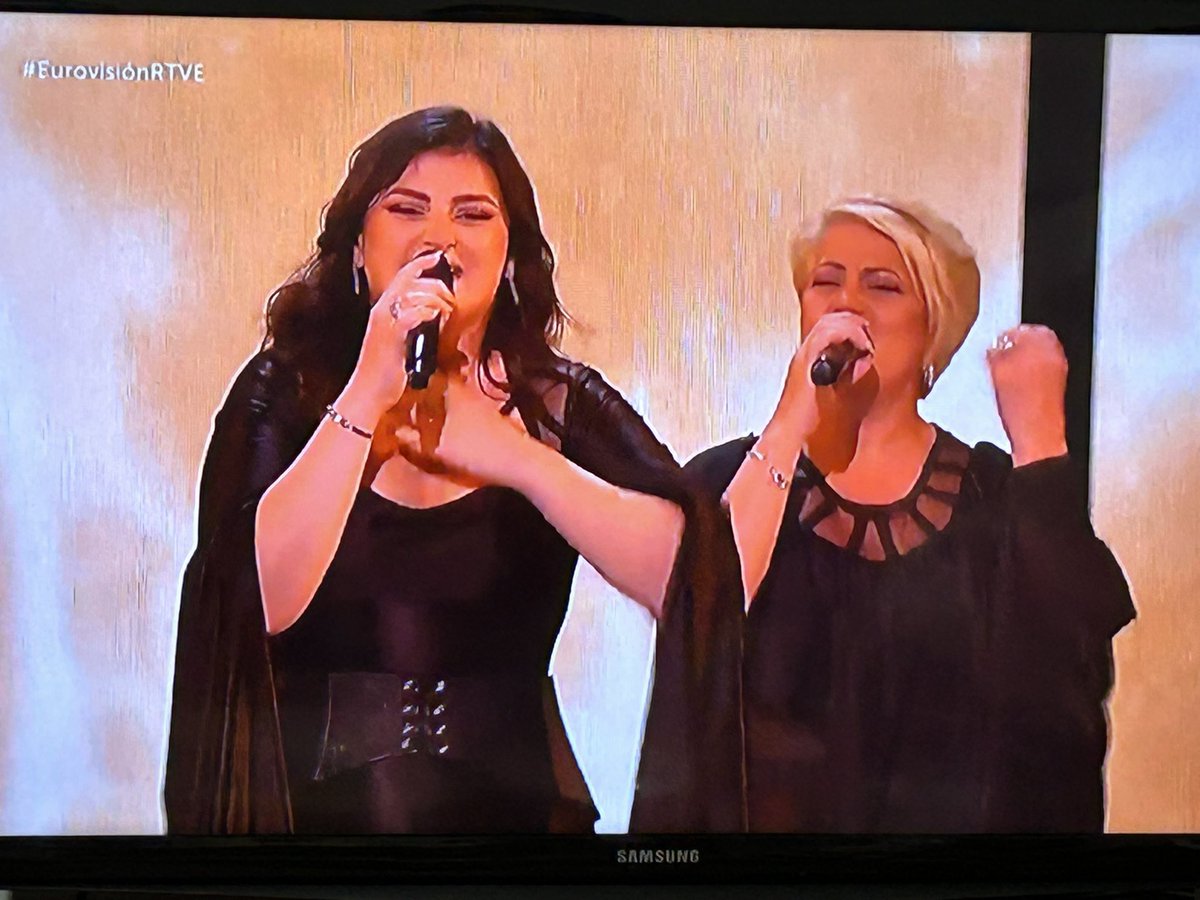 De verdad cómo me alegro que Terelu haya encontrado trabajo tras echar curriculum <a href="/salvameoficial/">Sálvame Oficial</a> #Eurovision #Eurovision2023 #EurovisionRTVE