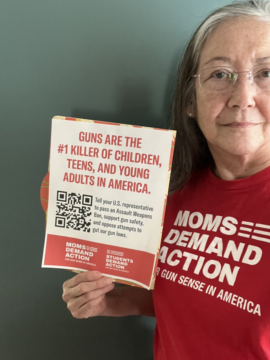 AuntAliceM's tweet photo. Thank you @DonBeyerVA @timkaine @MarkWarner for co-sponsoring legislation that will save lives. #FedUp https://t.co/U7j1bE4sbM
