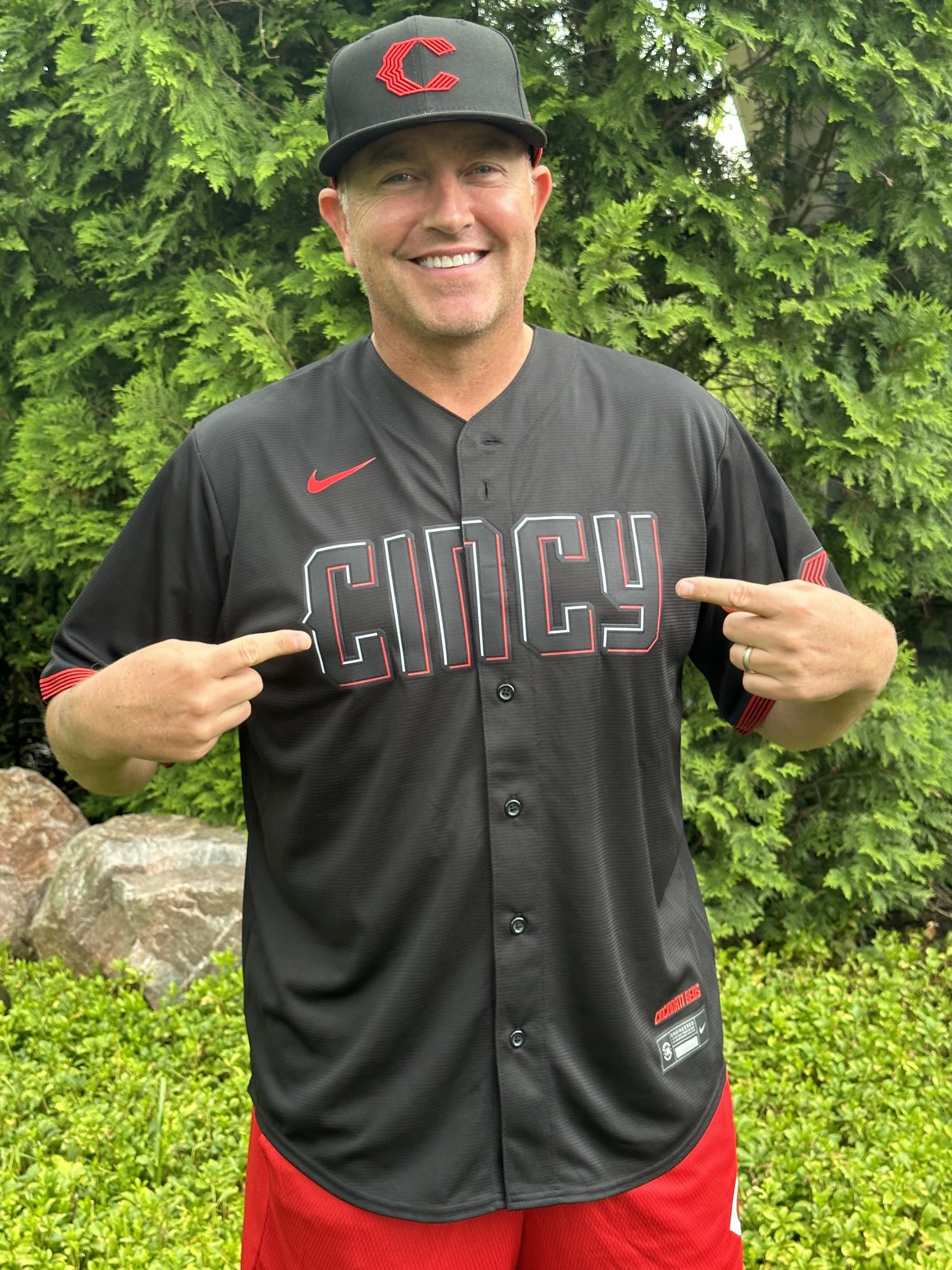 Kirk Herbstreit on X: Yesss!!!!! HUGE win for the ⁦@Reds⁩ in Miami again  today!! And big thank you to the Reds PR for sending out this new City  Connect Alt uni. Reds