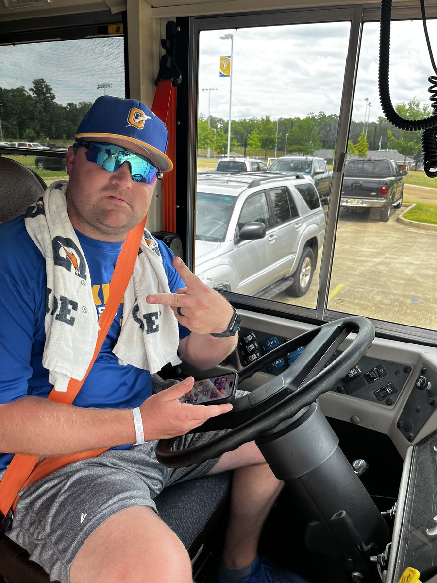 NathanielMRios's tweet photo. Game day for our @OxfordBaseball1 one win away from North Half. Love us some @CoachJDPoss CONGRATS ON A NEW BABY…back in the trenches to help our boys get a W. #oxfordchargerforlife https://t.co/zvSTLtrl09
