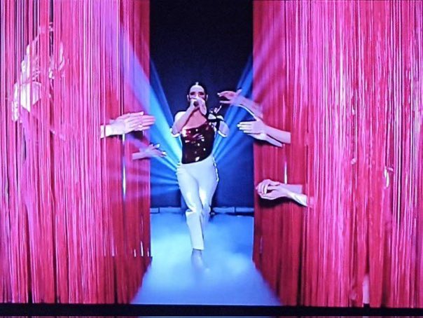 Cuando abres una bolsa de doritos en clase 
#Eurovision