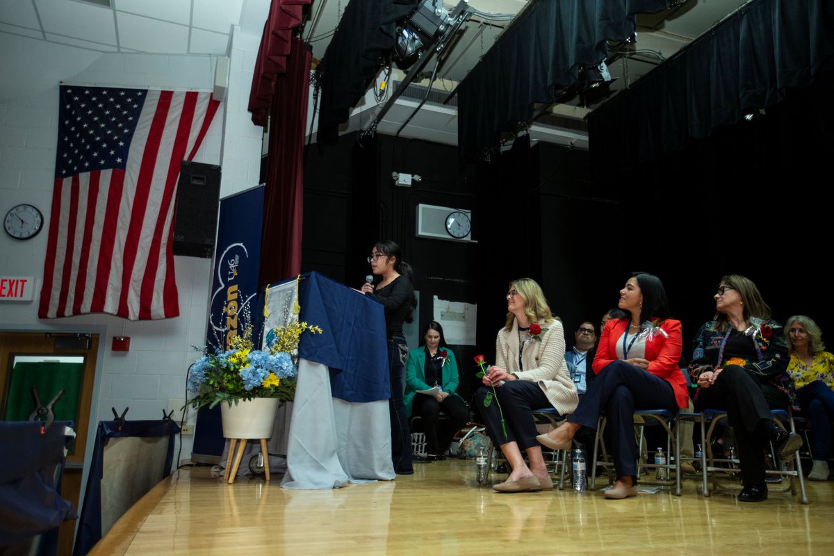 School District U-46 tweet media