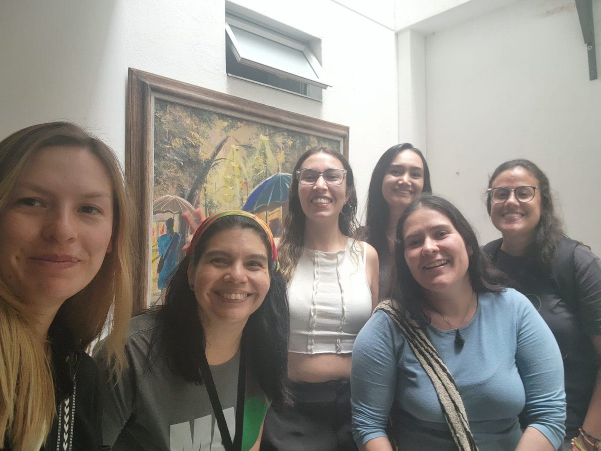 DataScienceFEM's tweet image. 💜Fin de semana activo para la comunidad de Data Science FEM💜
Hoy fue el primer encuentro presencial de voluntarios DSF 😉😊
Agradecemos a @Summan_IT por
el préstamo de sus instalaciones para llevar a cabo este primer encuentro 😊
#DataScienceFEM 😉