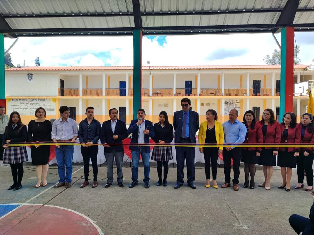 VinicioColomaR's tweet photo. "VISÍTA A LA U .E .CORINA PARRAL DE V. I.

Quiero expresar mi gratitud a los personeros de la Unidad Educativa Corina Parral de Velasco Ibarra, en la ciudad de Chimbo, por invitarme a ser participe de la entrega de la CUBIERTA TIPO COLISEO,  construída en la Institución. https://t.co/mxi4aR6IA6