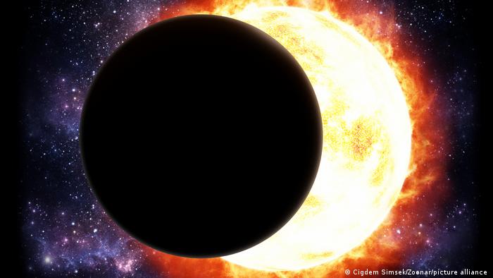 🤍🌙ᎷᎧᎧᏁ ᒪᏋᎧᏁᏋ⇡ᵇᵒᵗ⇡🌛X🖤‹‹ᵗᵛ 𝗺an⑇🖥💙#ML3fnafbots tweet media