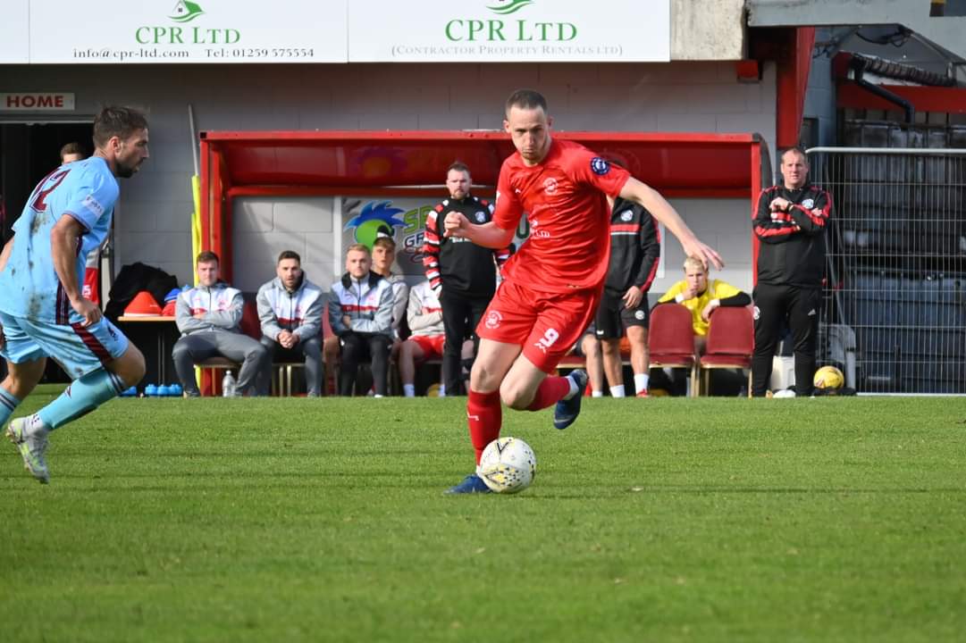 Today marked Ross Kavanagh's 39th and 40th goals of the season! 

Some return from the big man who I'm sure you'll agree has been absolutely fantastic 👏👏👏👏