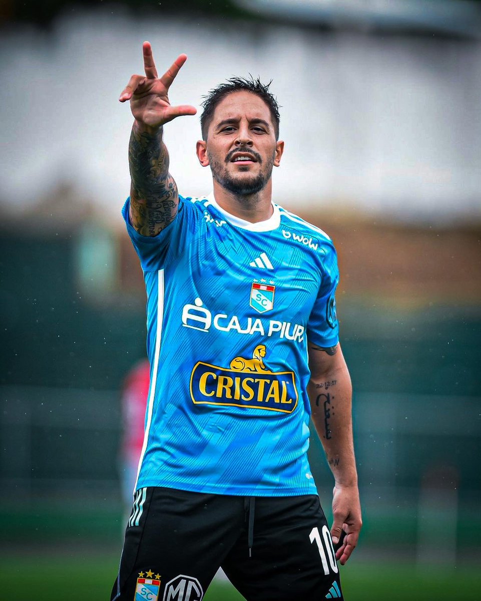 datosfutperu's tweet photo. ¡𝐆𝐎𝐋𝐄𝐀𝐃𝐀 𝐂𝐄𝐋𝐄𝐒𝐓𝐄 𝐄𝐍 𝐓𝐀𝐑𝐀𝐏𝐎𝐓𝐎! 🌴

Sporting Cristal goleó por 6-1 a Unión Comercio en su visita a Tarapoto☀️. El cuadro celeste se puso rápidamente en ventaja por un autogol de Kambou🇨🇮. Hoghberg (x2), Sosa y Brenner y Justin Alarcón sellaron la goleada. https://t.co/DPDiWJRlSg