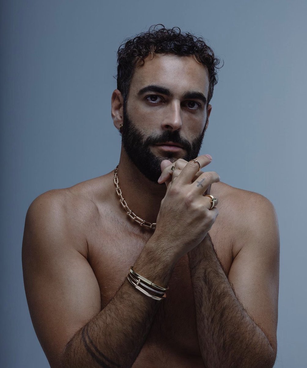 elhombreconfuso's tweet photo. Aprovecho esta pausa para rendir homenaje a Italia. Gracias por tanto. #Eurovision #EurovisionRTVE https://t.co/Kn4Rr9DUJO
