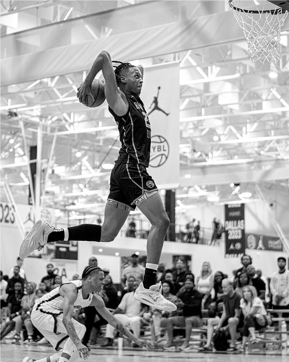 NikeEYB's tweet photo. Start unknown. Finish unforgettable. @Jumpman23 #EYBL2023 https://t.co/AaSTymO92c
