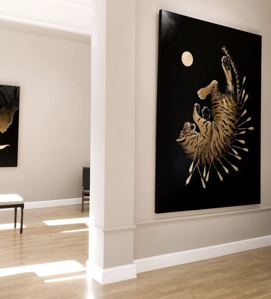 رحنا ضحايا سلوم وحطام عادات،
لين إستوى ذنب الوصل والقطاعه.. 
🖤